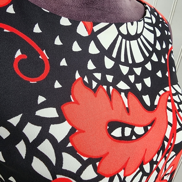 ALYX Limited Sleeveless Geometric Floral Black White & Red Shift Dress Size 6 - Picture 4 of 14